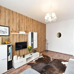 Oli Apartament