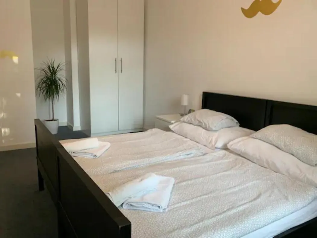 Little Tom Apartments Прага Чехия