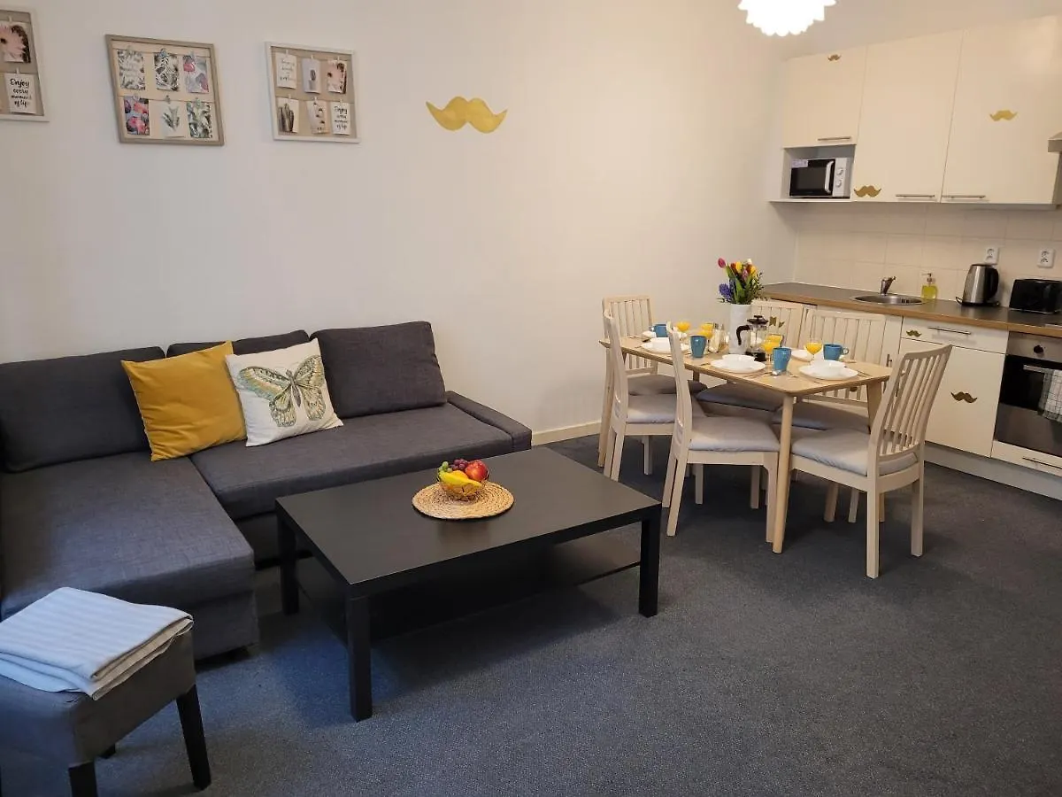 Little Tom Apartments Praga