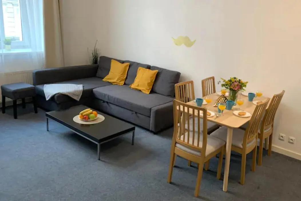 Little Tom Apartments Prague