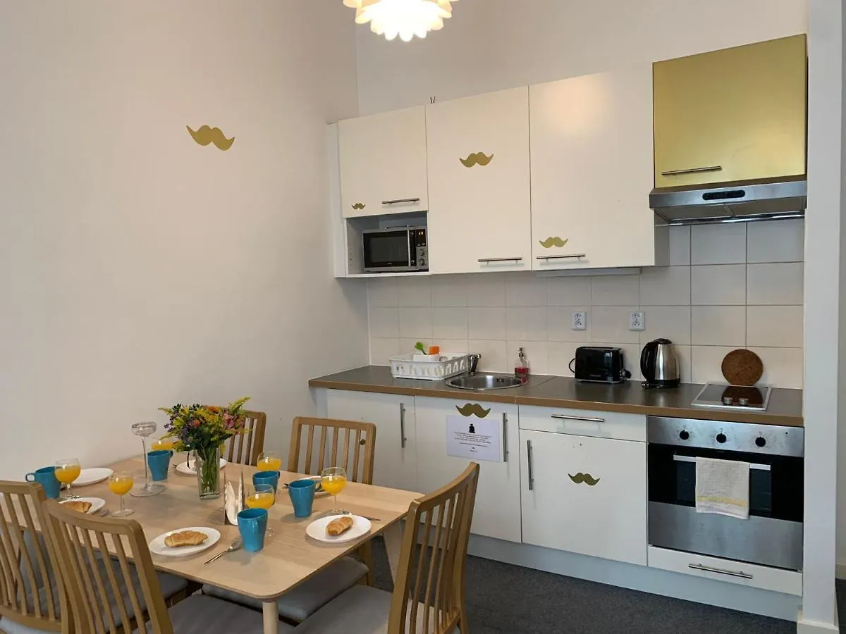 Little Tom Apartments Prague
